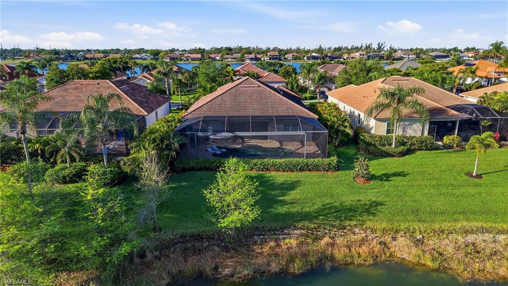 EMERSON SQUARE - Residential