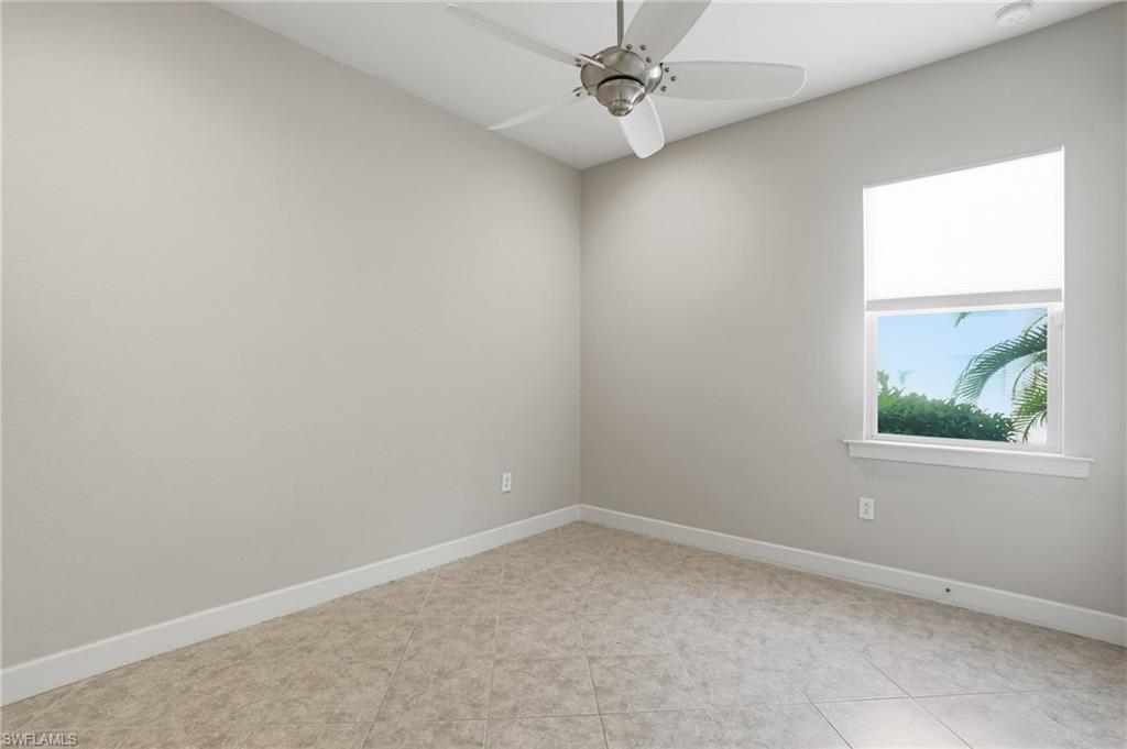 EMERSON SQUARE - Residential