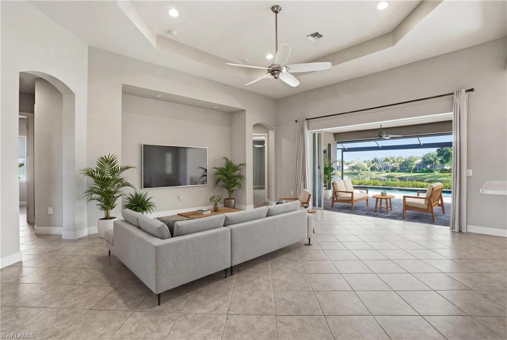 EMERSON SQUARE - Residential