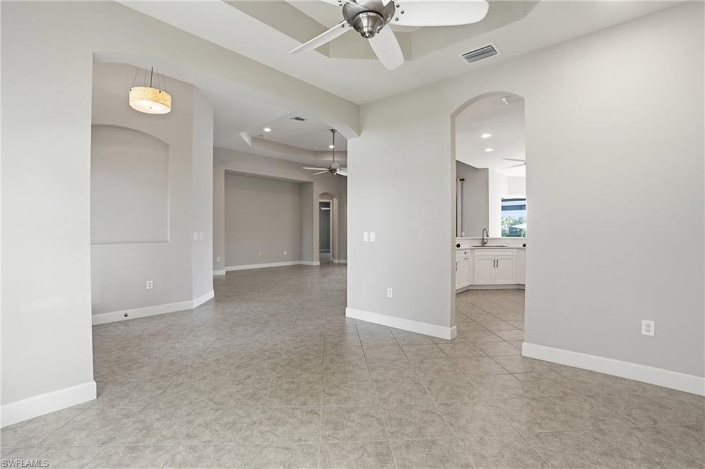 EMERSON SQUARE - Residential