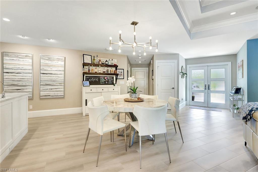 PARK SHORE - Residential