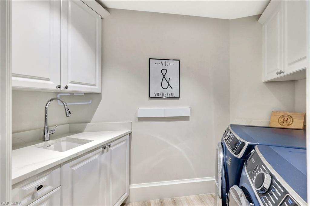 PARK SHORE - Residential