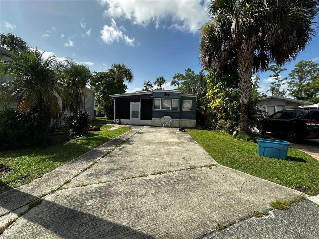 CORKSCREW WOODLANDS - Residential