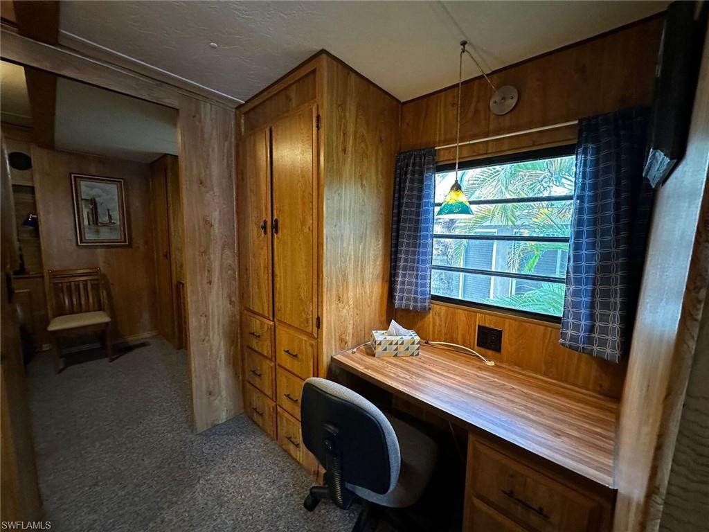 CORKSCREW WOODLANDS - Residential