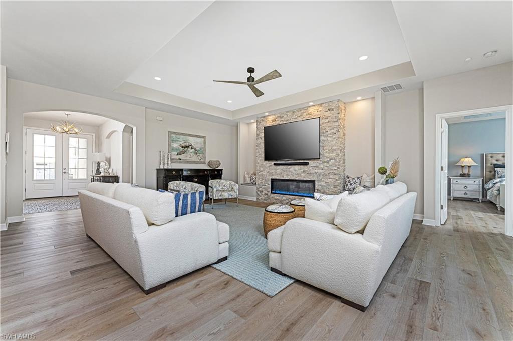 BURNT STORE LAKES - Residential