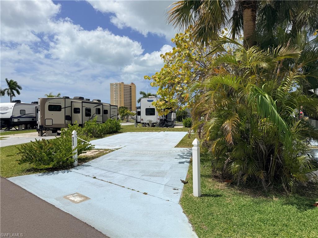 PALMETTO PALMS R V - Land