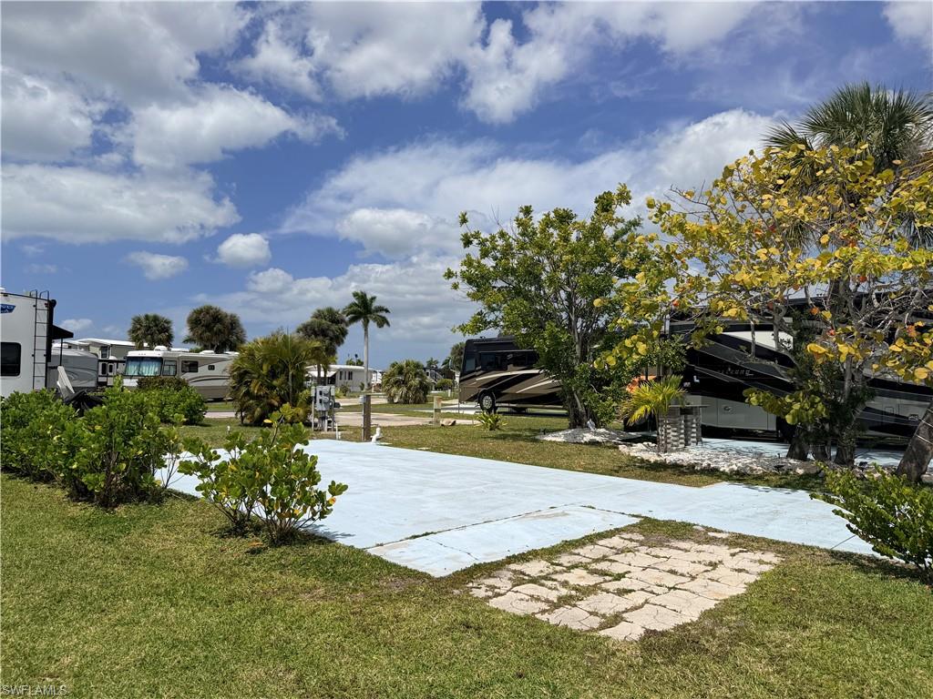 PALMETTO PALMS R V - Land