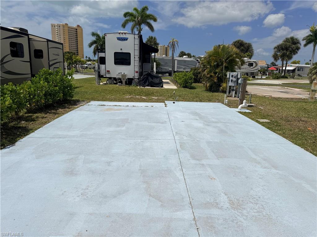 PALMETTO PALMS R V - Land