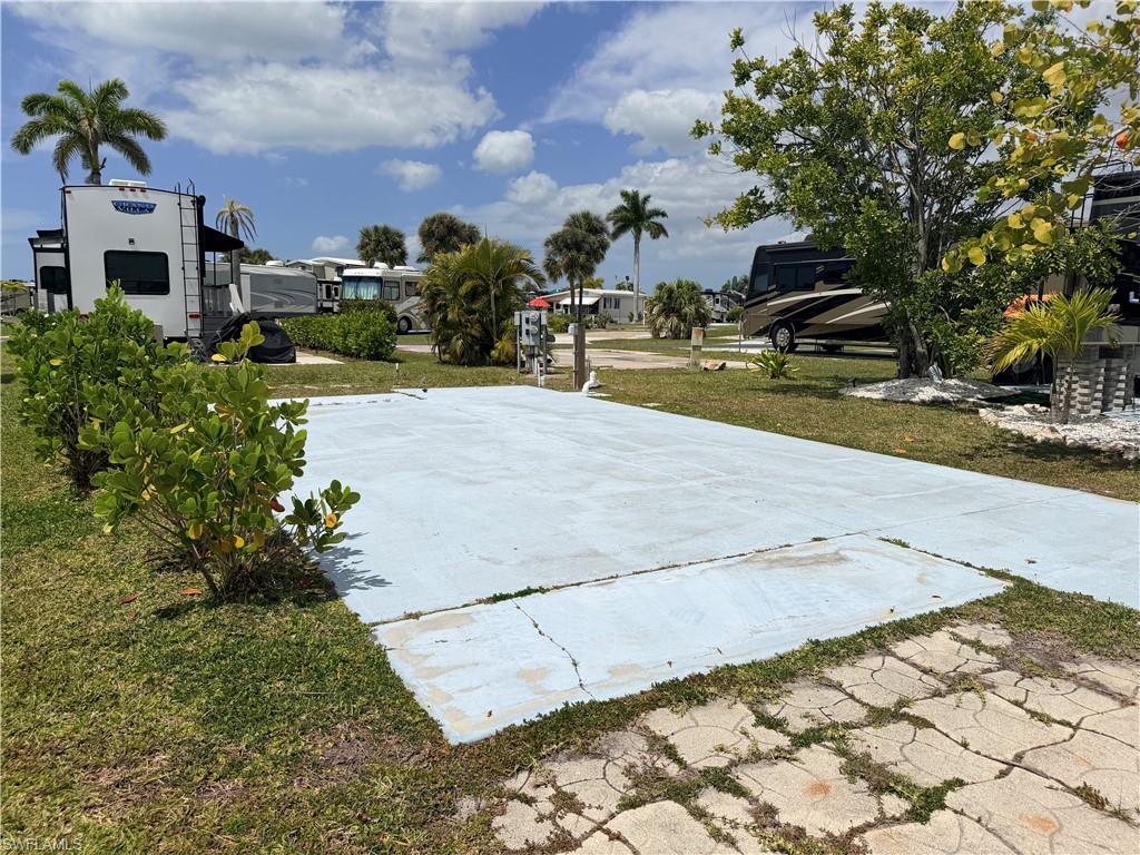 PALMETTO PALMS R V - Land