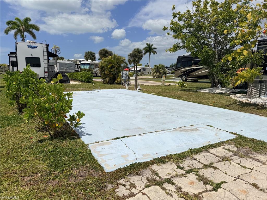 PALMETTO PALMS R V - Land