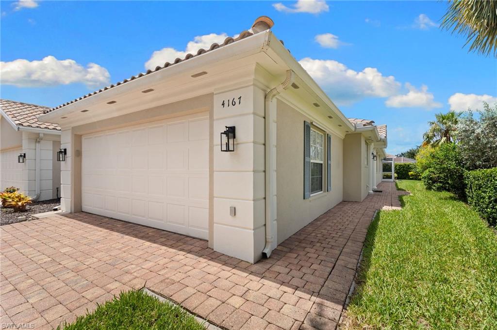 4167 Saint George LN