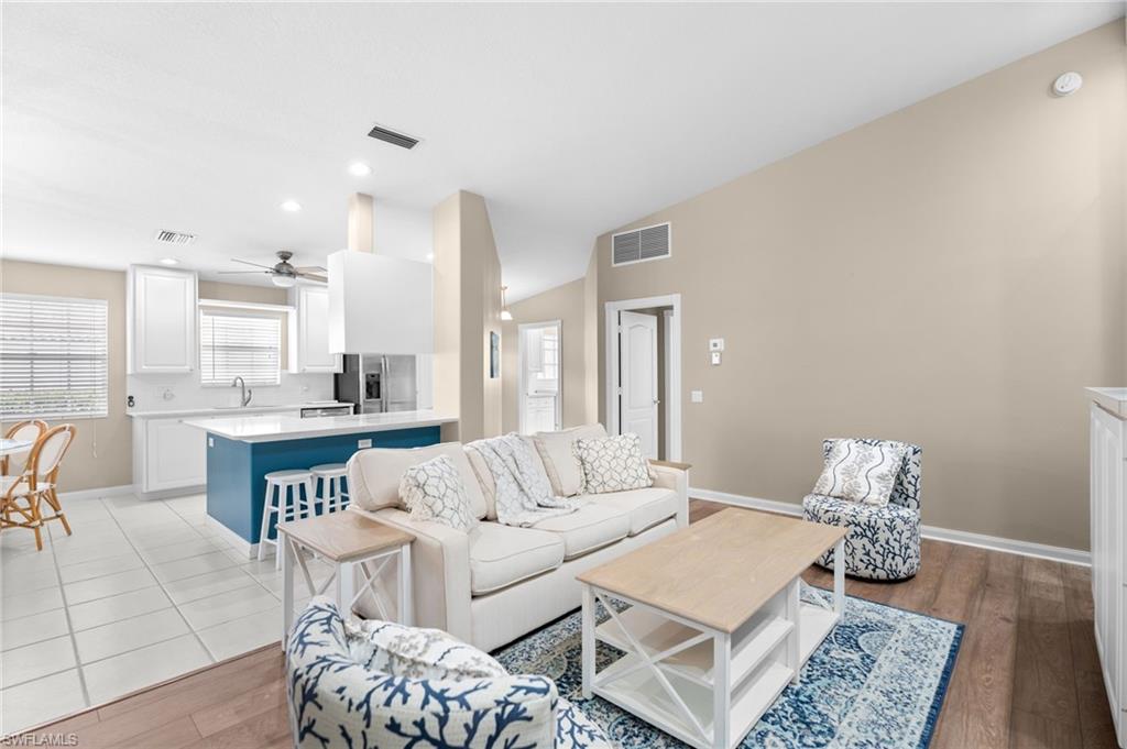 4167 Saint George LN