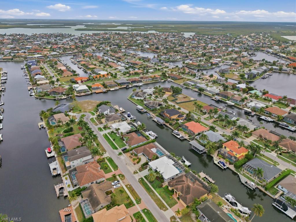 MARCO ISLAND - Residential