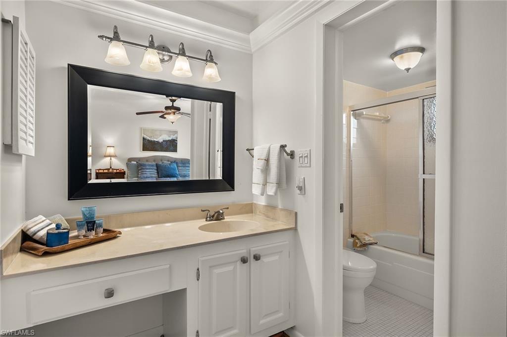 HIDDEN LAKE VILLAS - Residential