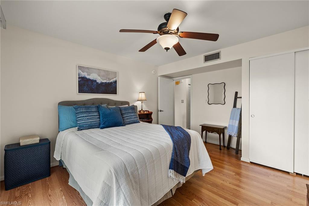 HIDDEN LAKE VILLAS - Residential