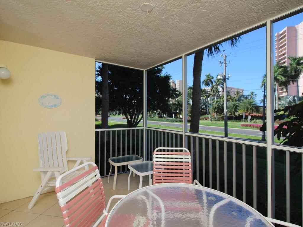 ESSEX OF MARCO ISLAND - Residential