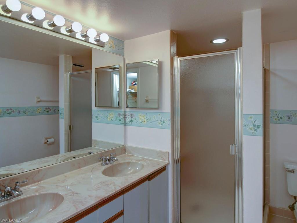 ESSEX OF MARCO ISLAND - Residential