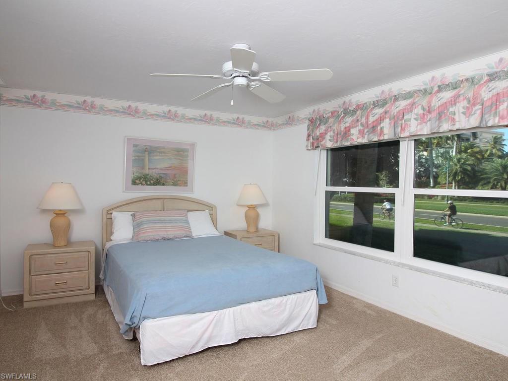 ESSEX OF MARCO ISLAND - Residential