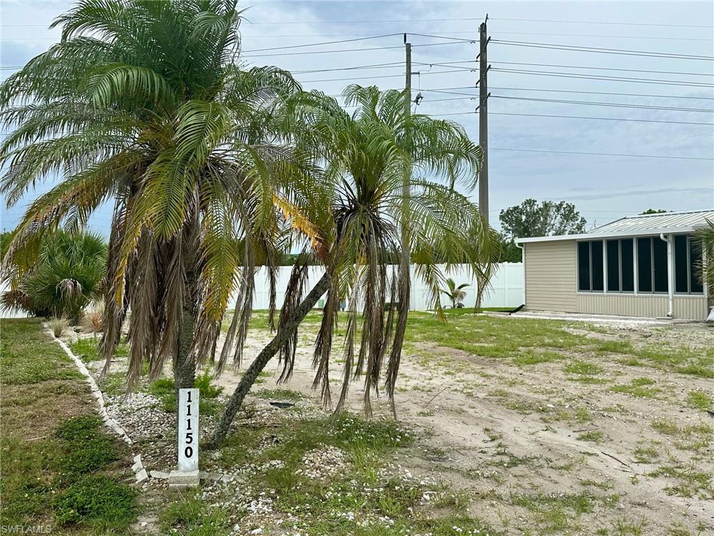 BAYSIDE ESTATES - Land