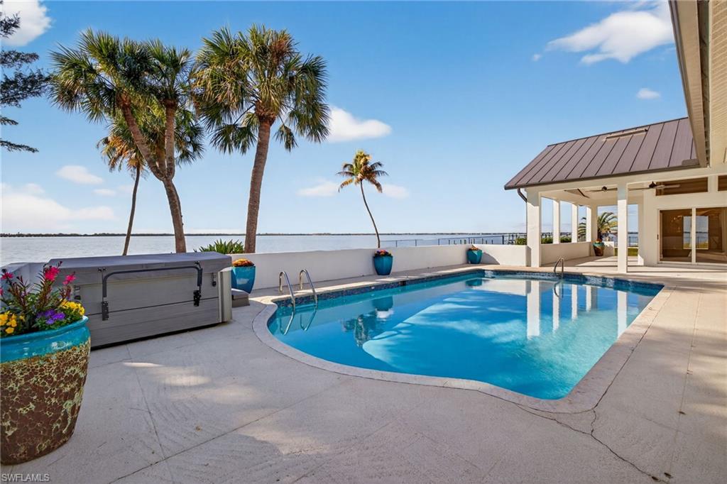 FORT MYERS - Residential