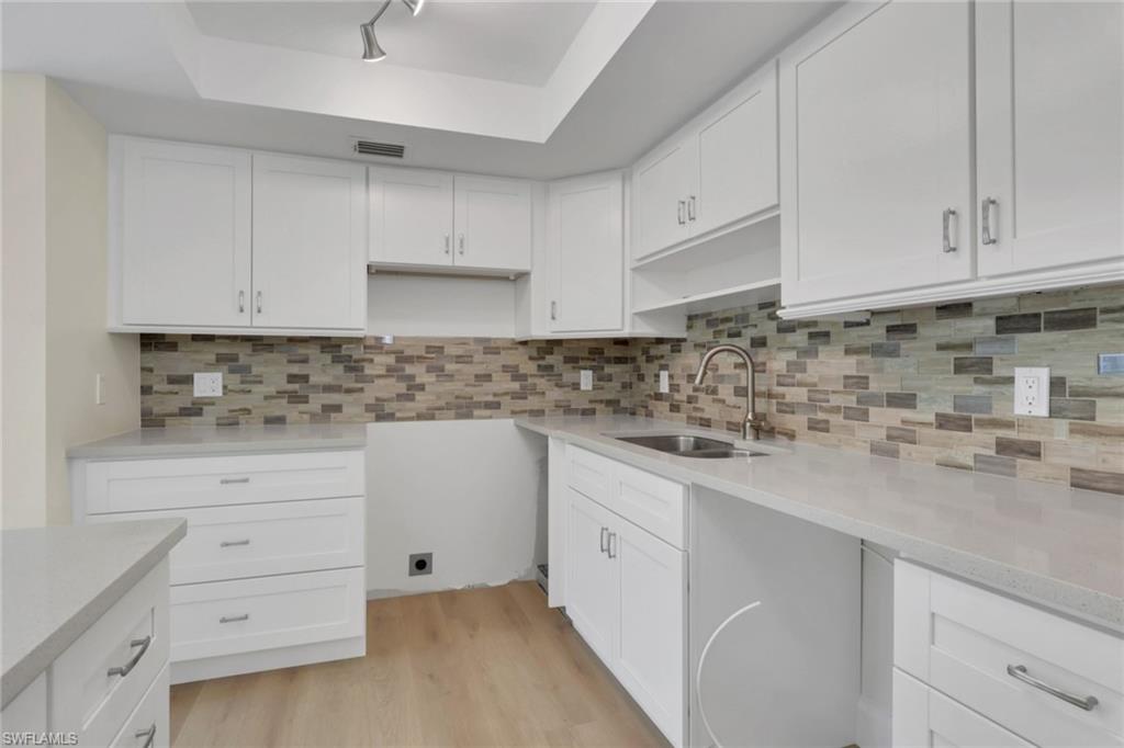 HARBOR LAKES OF NAPLES - Residential