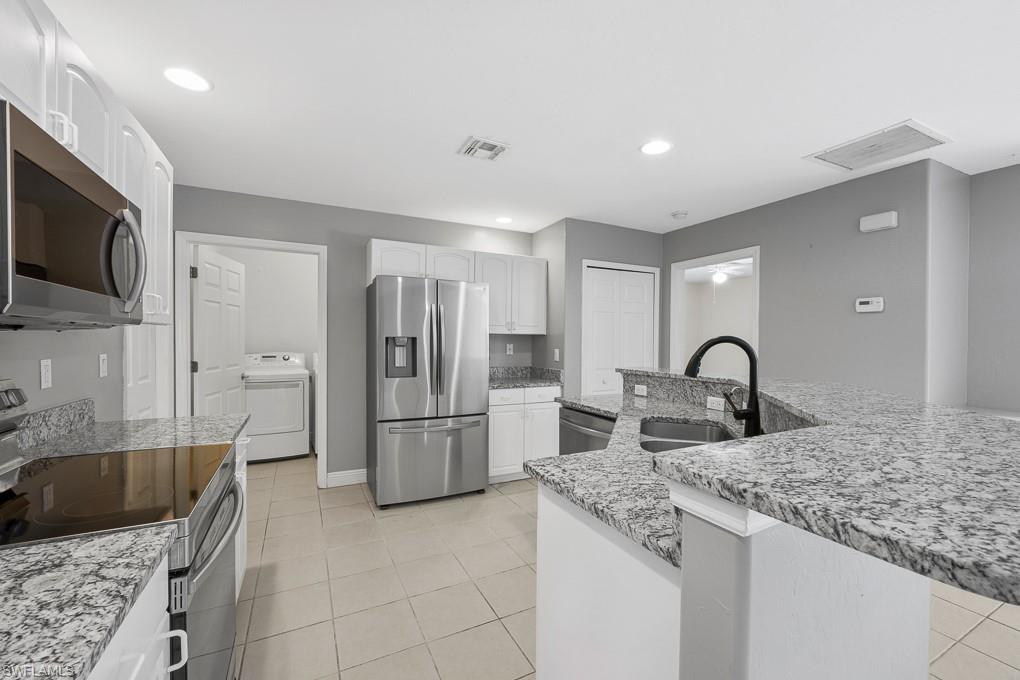 FORT MYERS SHORES - Residential