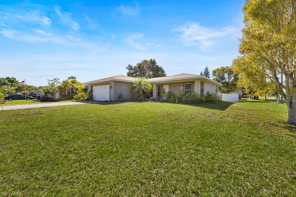 FORT MYERS SHORES - Residential