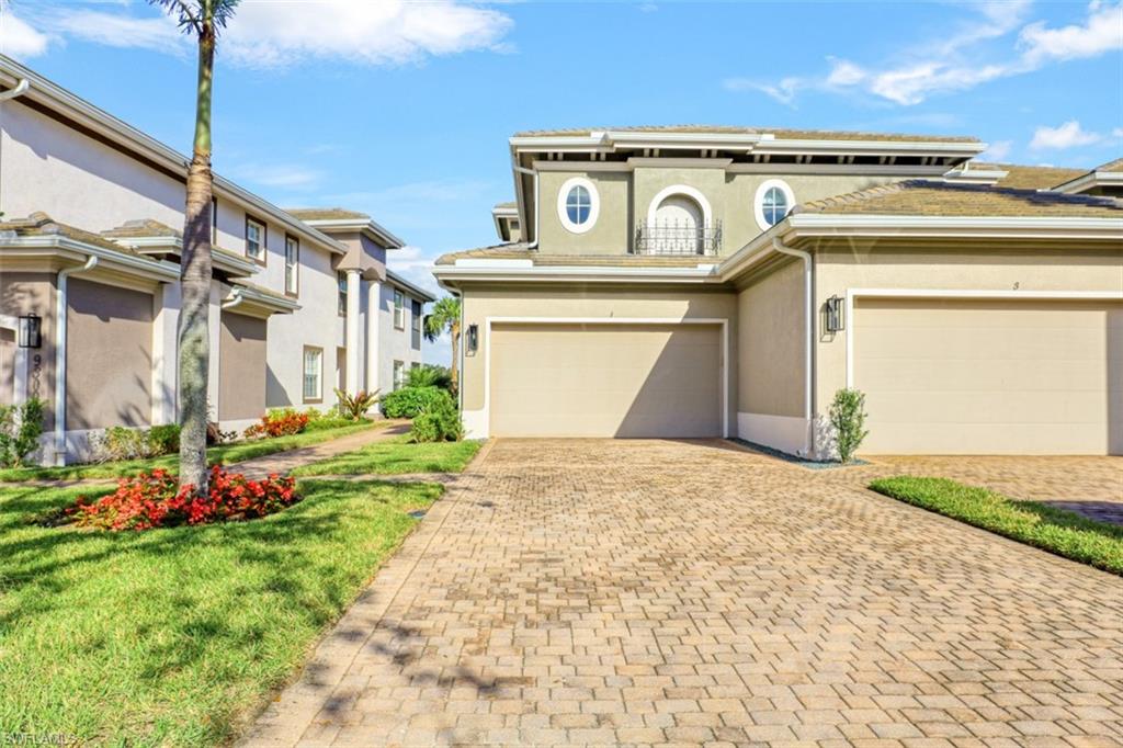 TRIANA - Residential