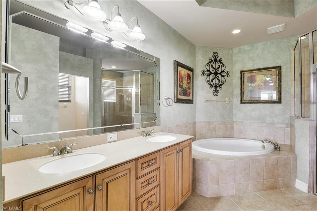 TRIANA - Residential