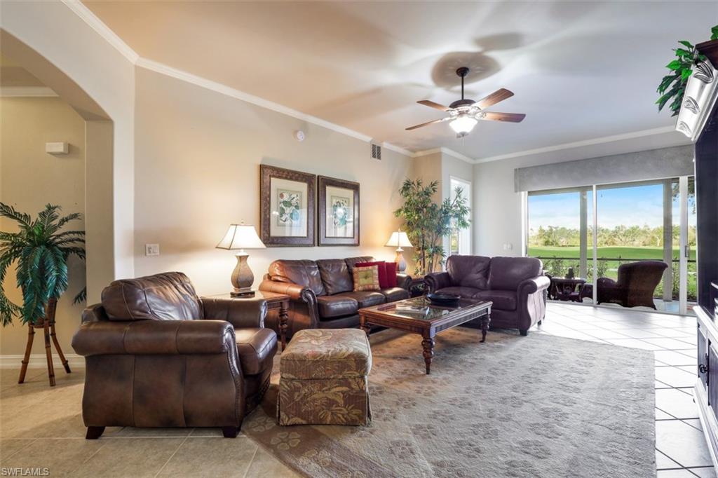 TRIANA - Residential