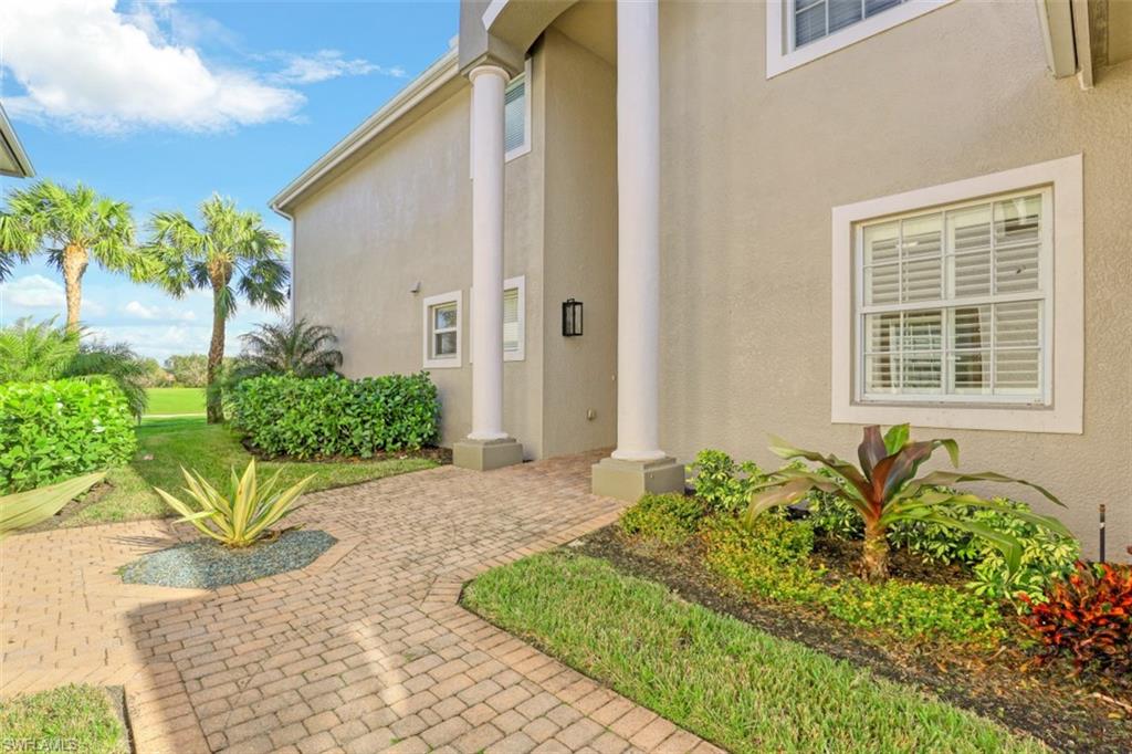 TRIANA - Residential