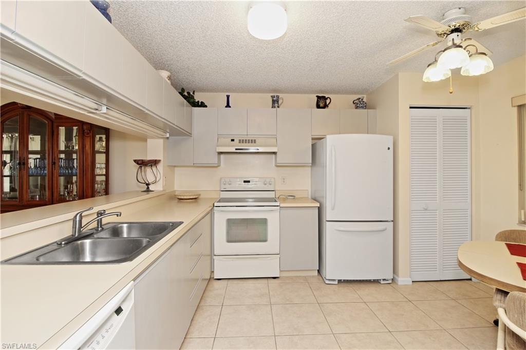 AMBERLY VILLAGE - Residential