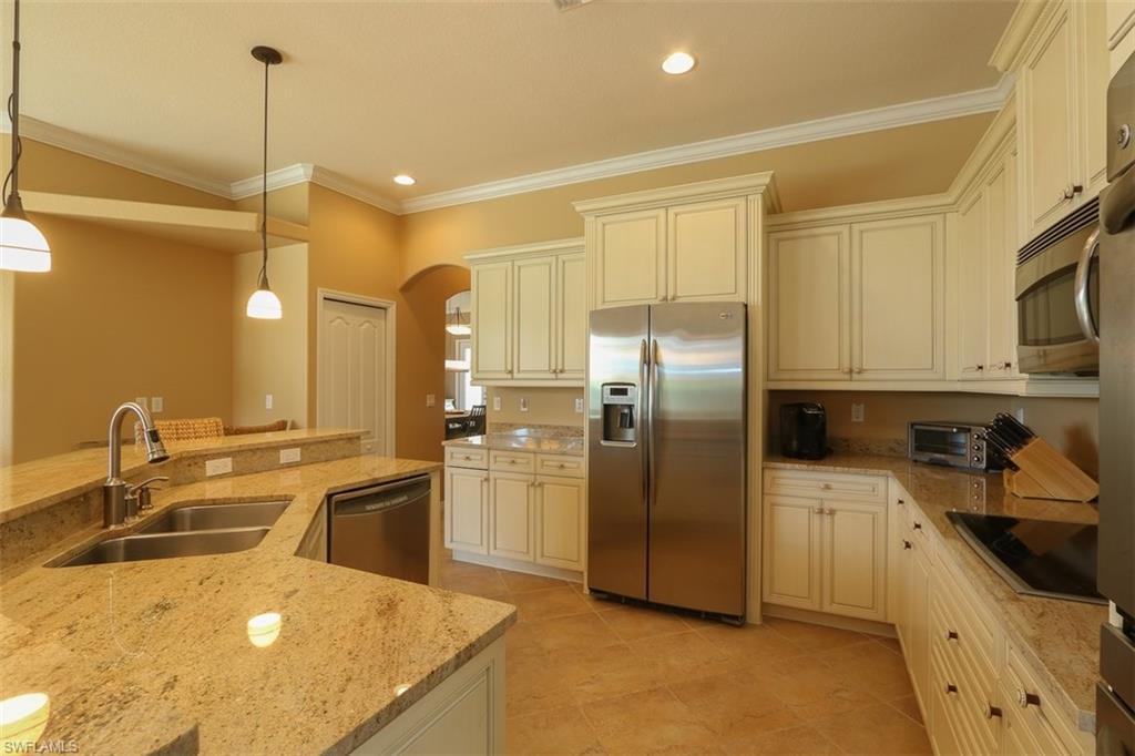 STONEYBROOK - Residential