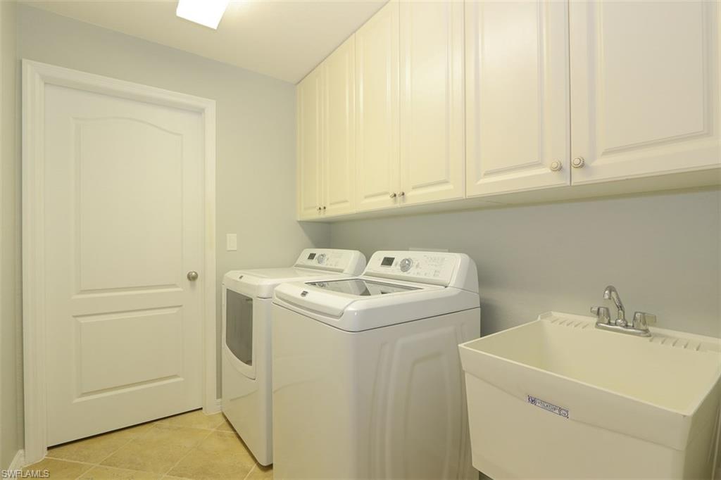 STONEYBROOK - Residential