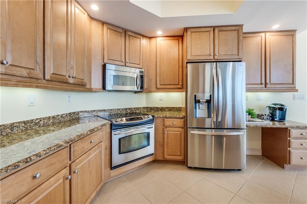 WATERSIDE AT BAY BEACH - Residential