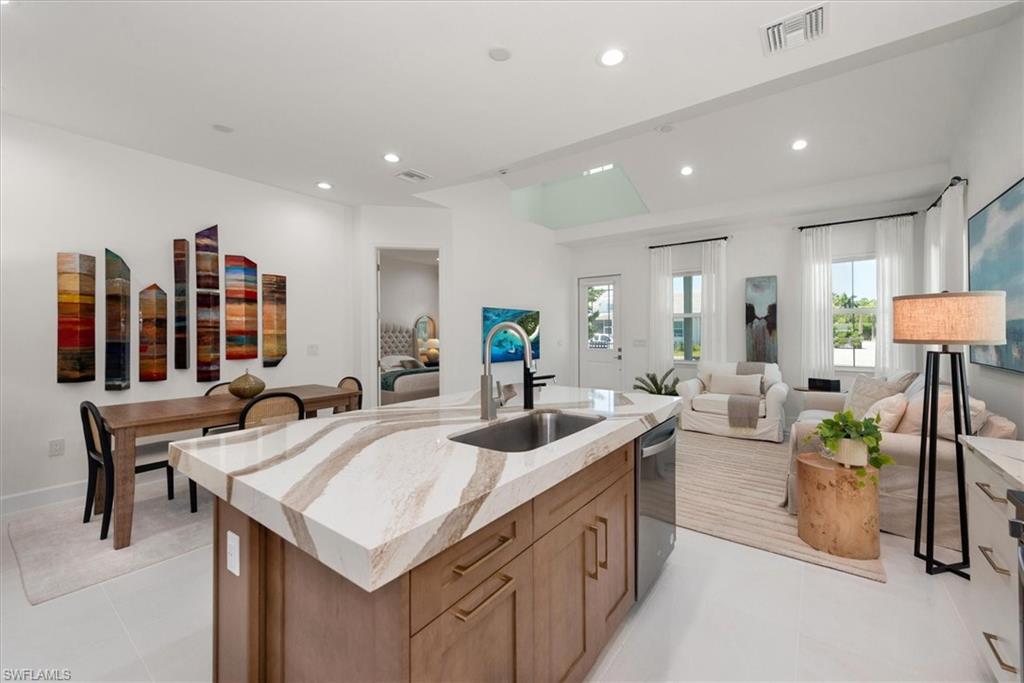 ISLES OF COLLIER PRESERVE - Residential