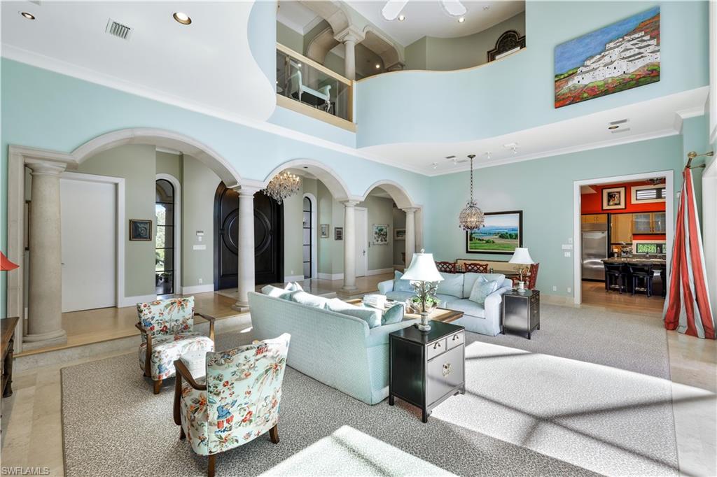 SOUTHPOINTE YACHT CLUB - Residential