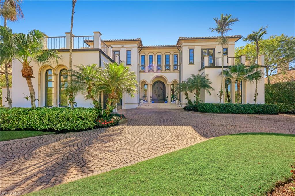 SOUTHPOINTE YACHT CLUB - Residential