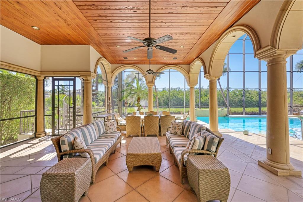 SOUTHPOINTE YACHT CLUB - Residential