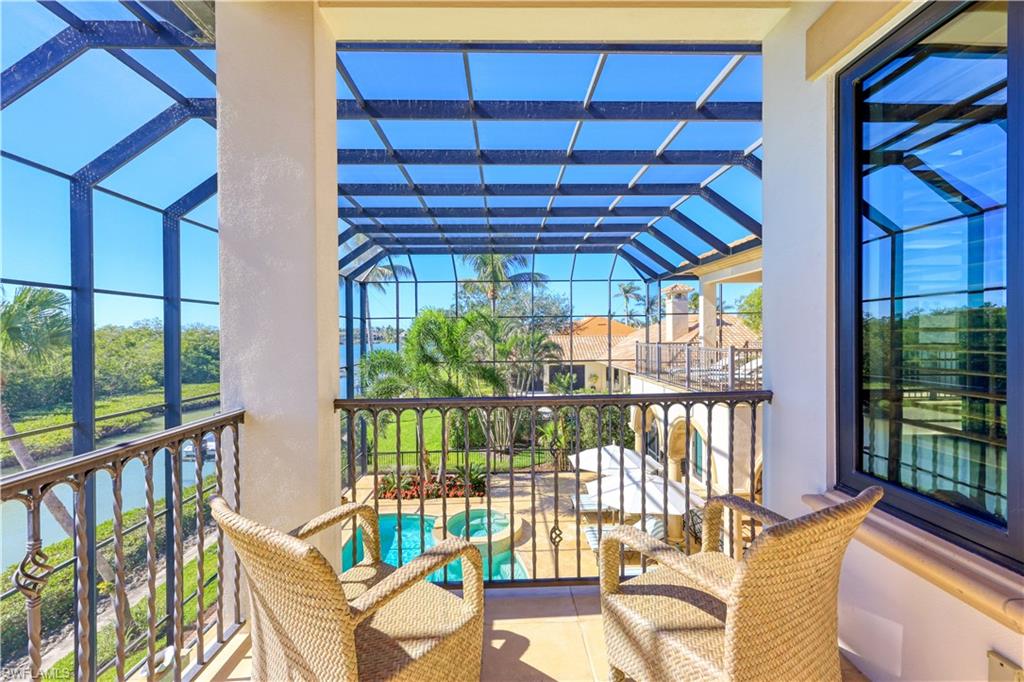 SOUTHPOINTE YACHT CLUB - Residential