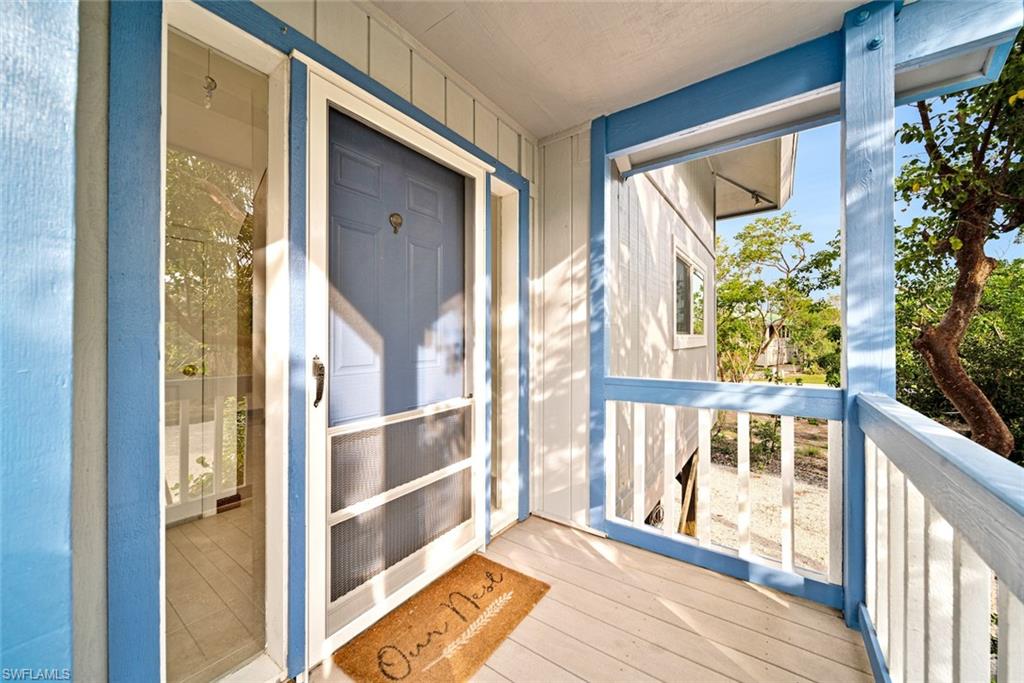 SANIBEL BAYOUS - Residential