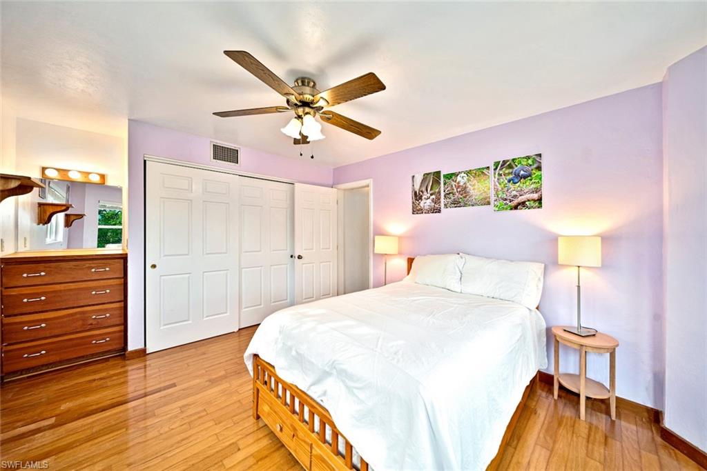 SANIBEL BAYOUS - Residential