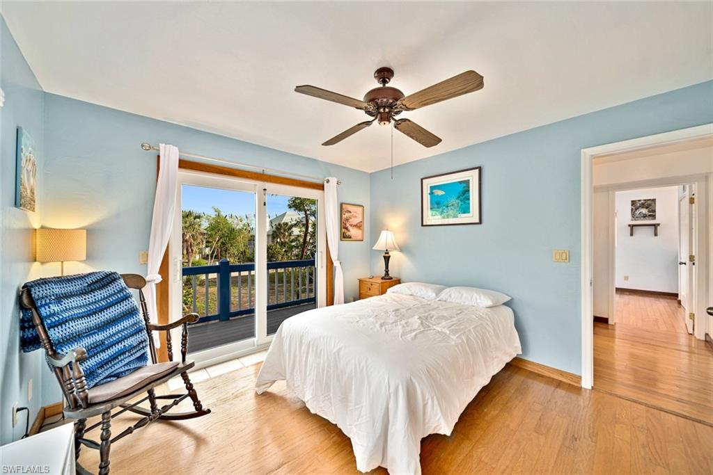 SANIBEL BAYOUS - Residential