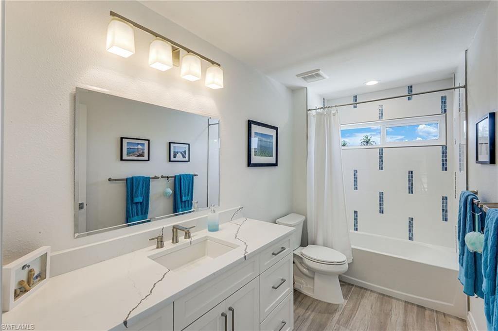 VANDERBILT LAKES - Residential