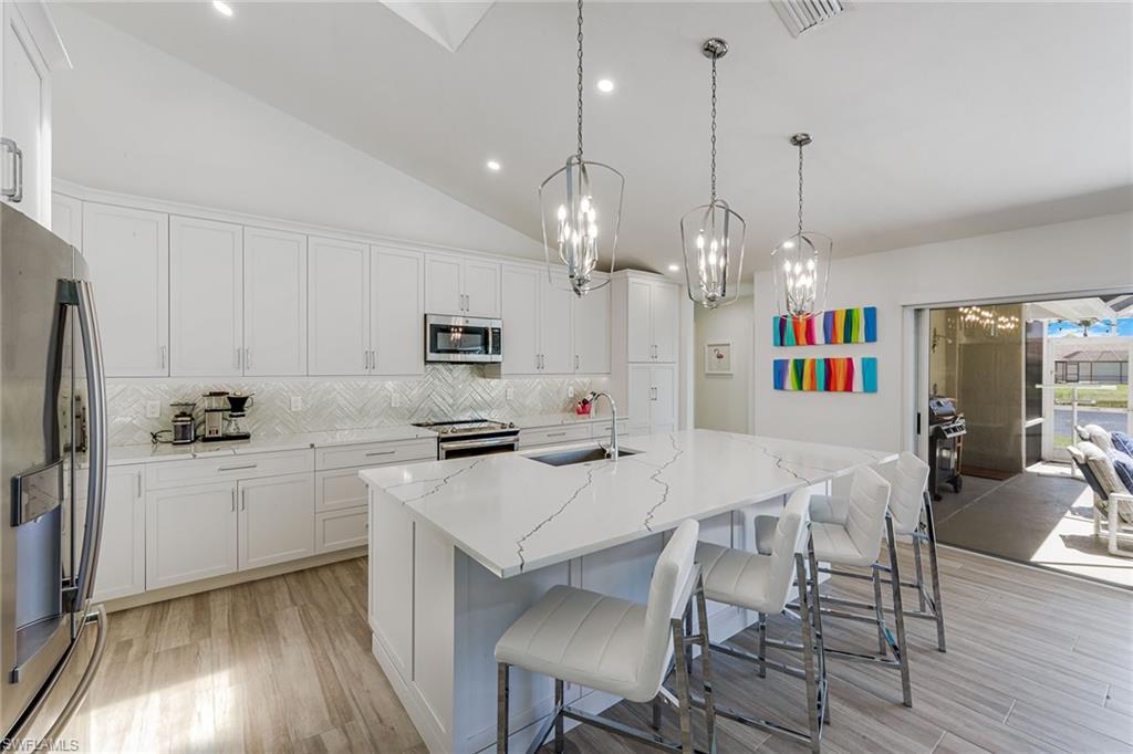 VANDERBILT LAKES - Residential