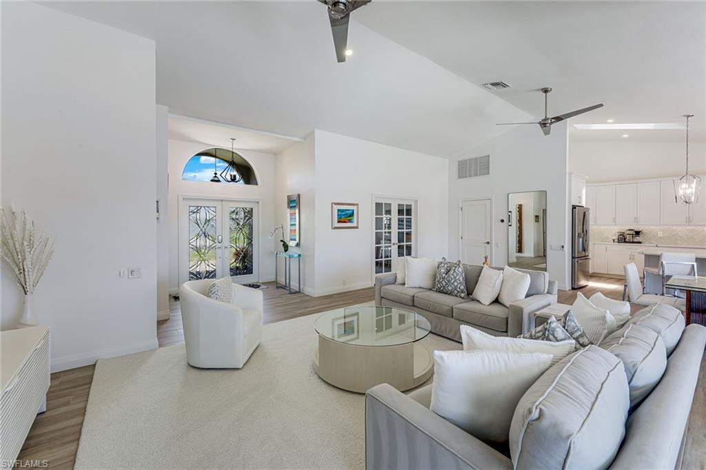 VANDERBILT LAKES - Residential