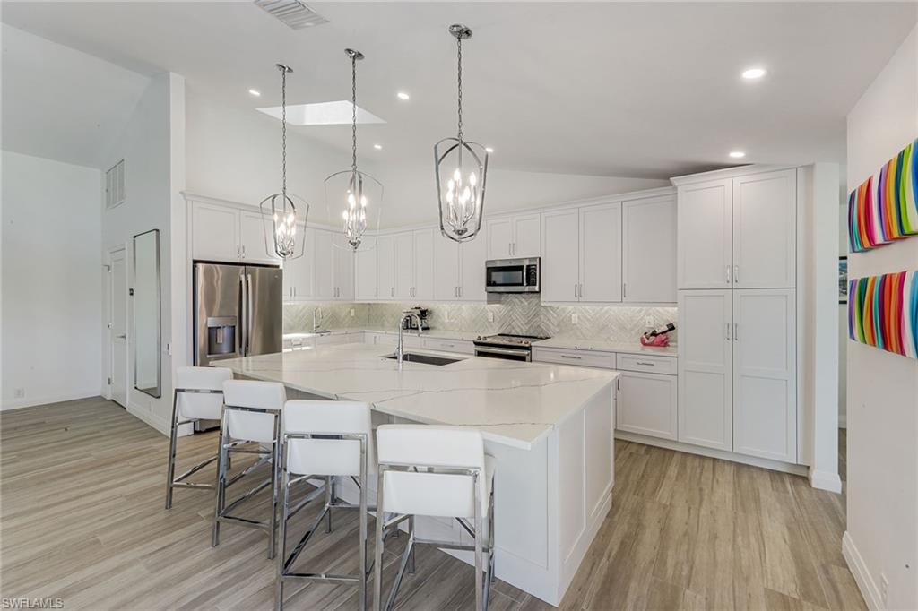 VANDERBILT LAKES - Residential