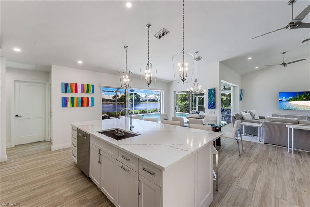 VANDERBILT LAKES - Residential