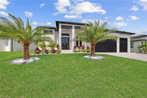 Photo of 125 SW 33rd AVE, CAPE CORAL, FL 33991 (MLS # 2025003724)