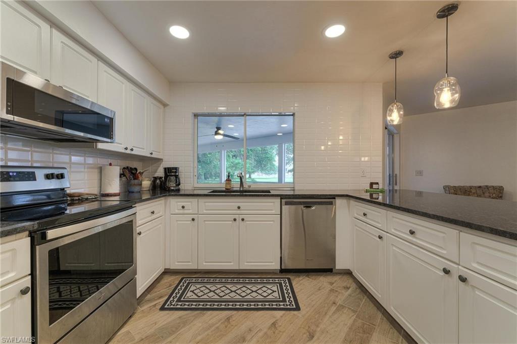 RIVERBEND ESTATES - Residential